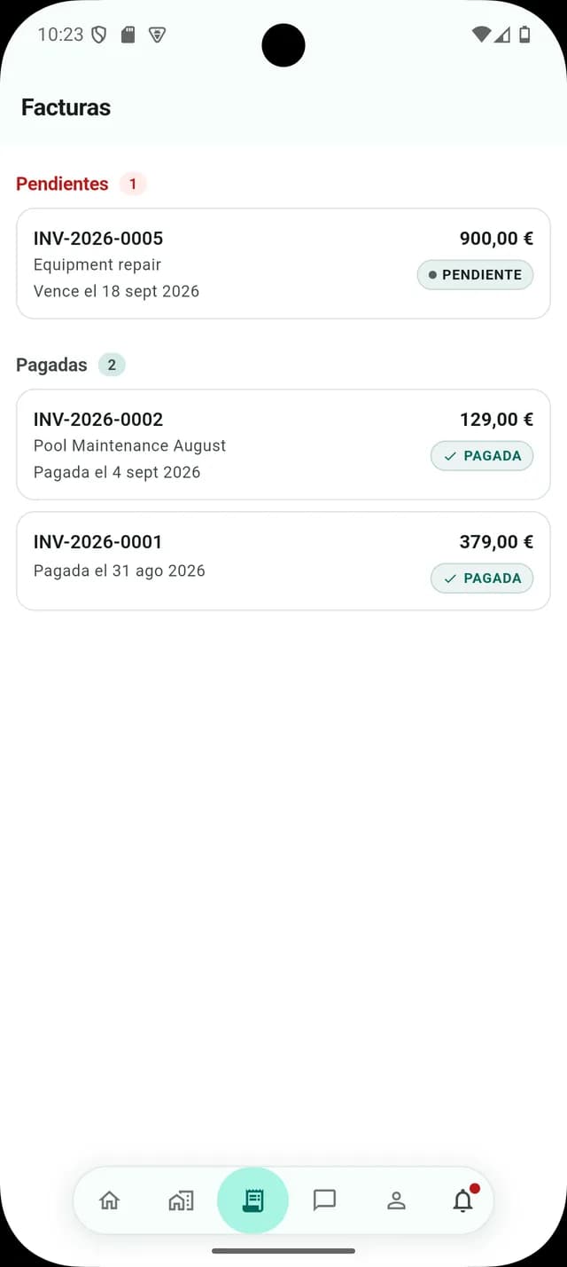 Las facturas en el portal del cliente: pendientes y pagadas, con la fecha de pago.